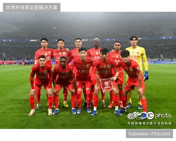 受罚分影响,上海海港与上海申花两支传统豪门半程过后排名联赛第13与第12位,面临严峻挑战 受罚分影响,上海海港与上海申花两支传统豪门半程过后排名联赛第13与第12位,面临严峻挑战